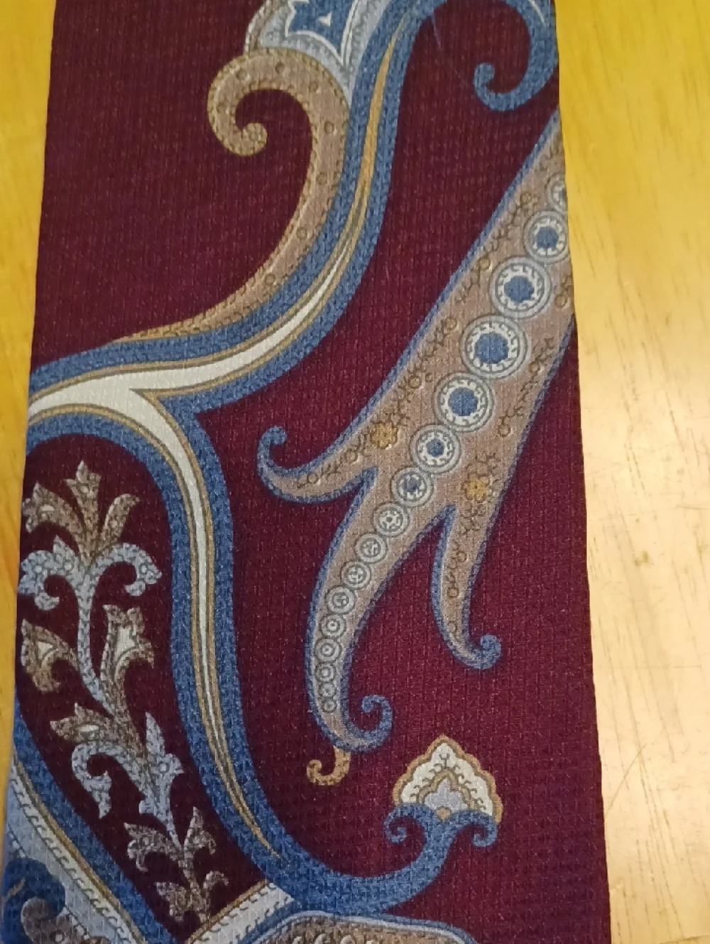 Geoffrey Beene Set Of 2 100% Silk Neck Ties